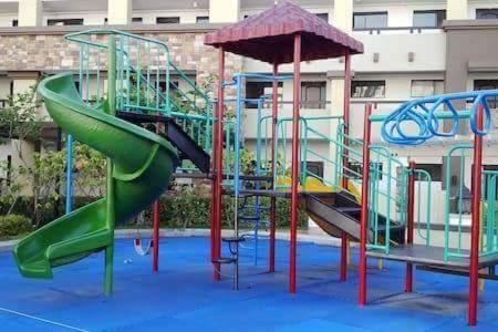 1Br One Oasis Condo Bldg1 Ground Floor Davao Stadt Exterior foto